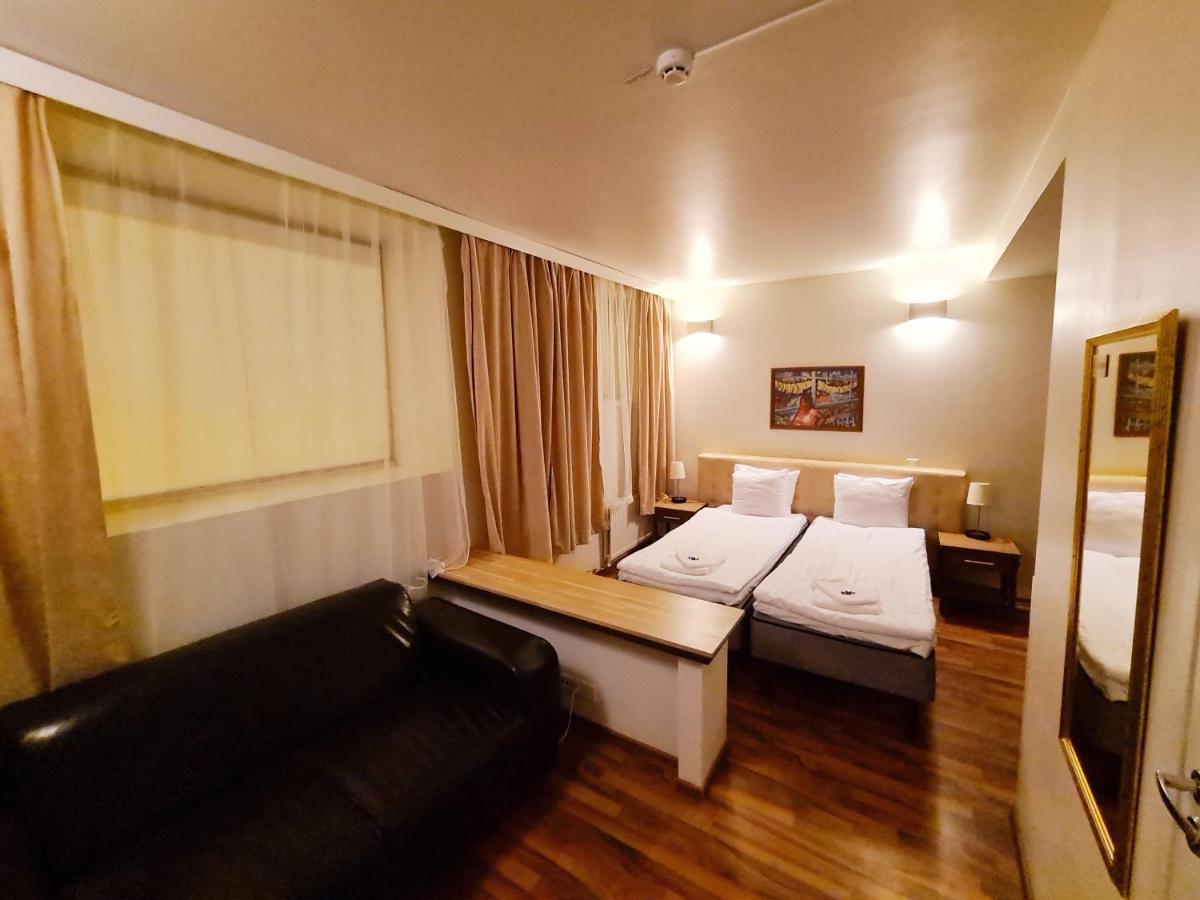 Hotel Midpoint Helsinki Extérieur photo