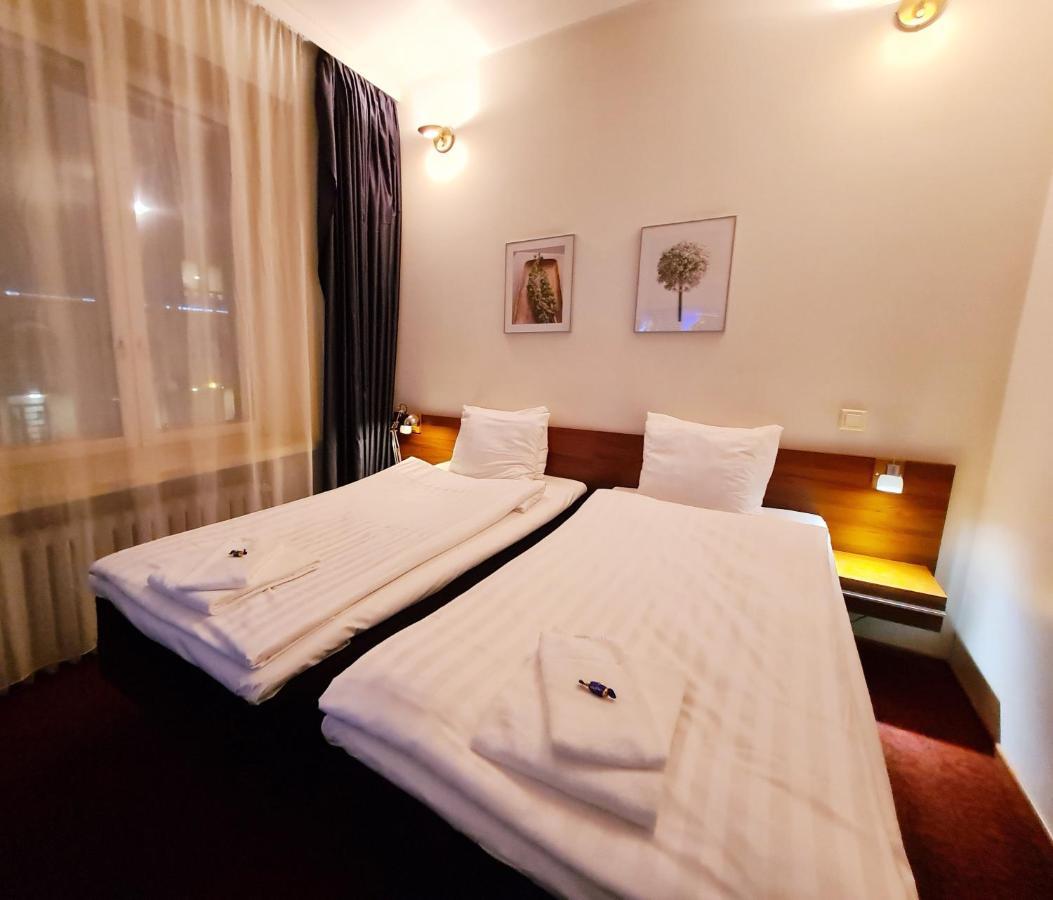 Hotel Midpoint Helsinki Extérieur photo