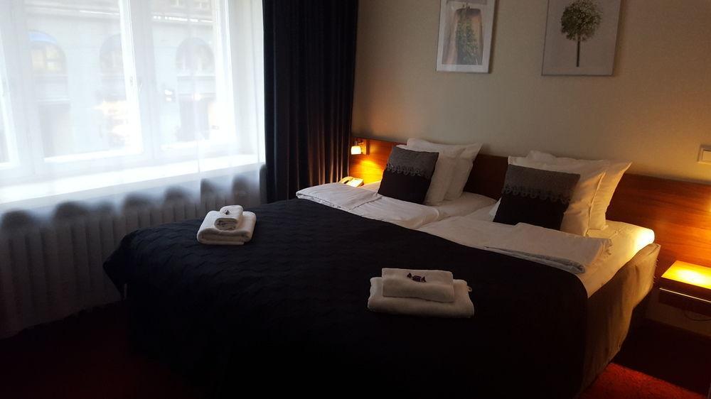 Hotel Midpoint Helsinki Extérieur photo