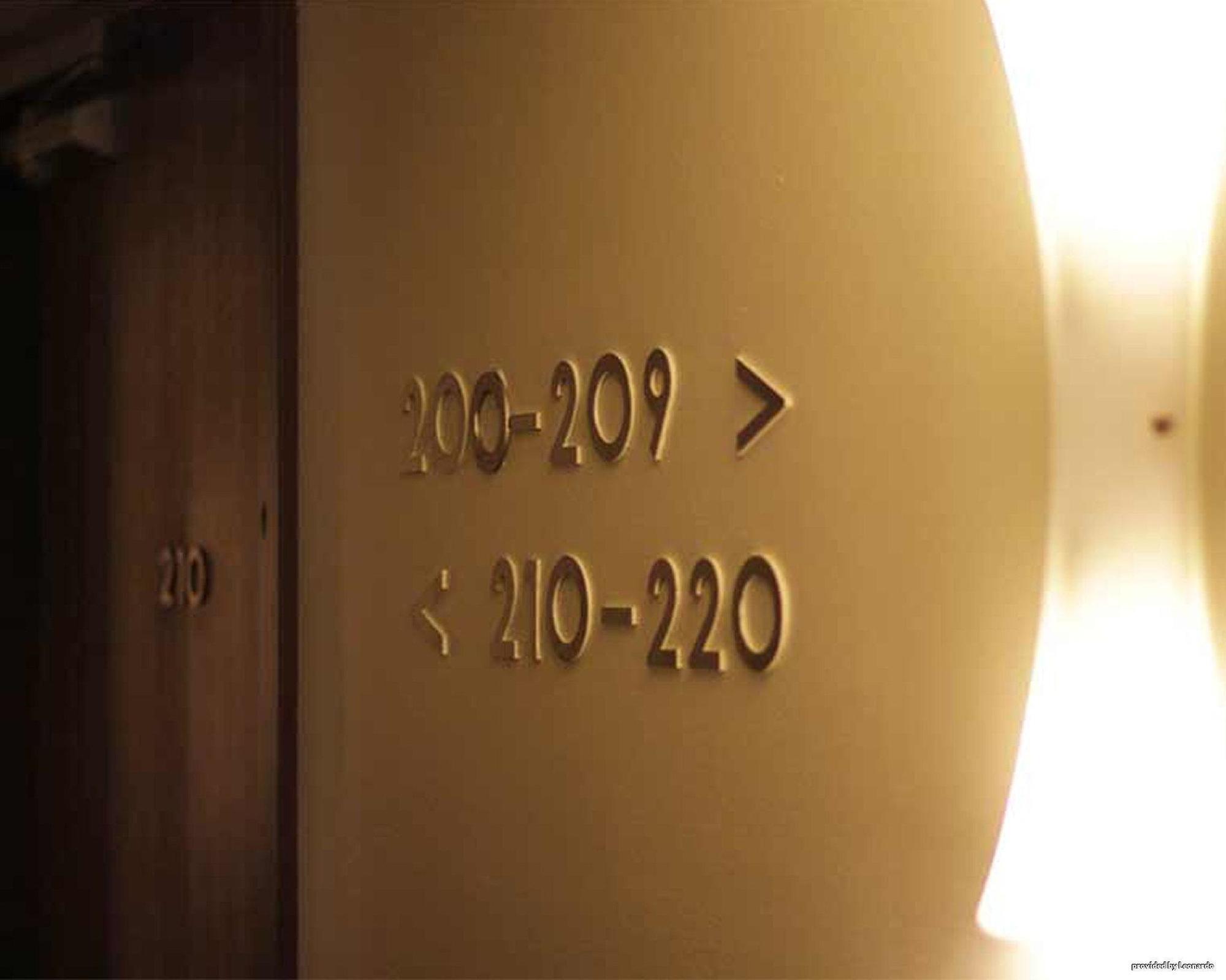 Hotel Midpoint Helsinki Extérieur photo