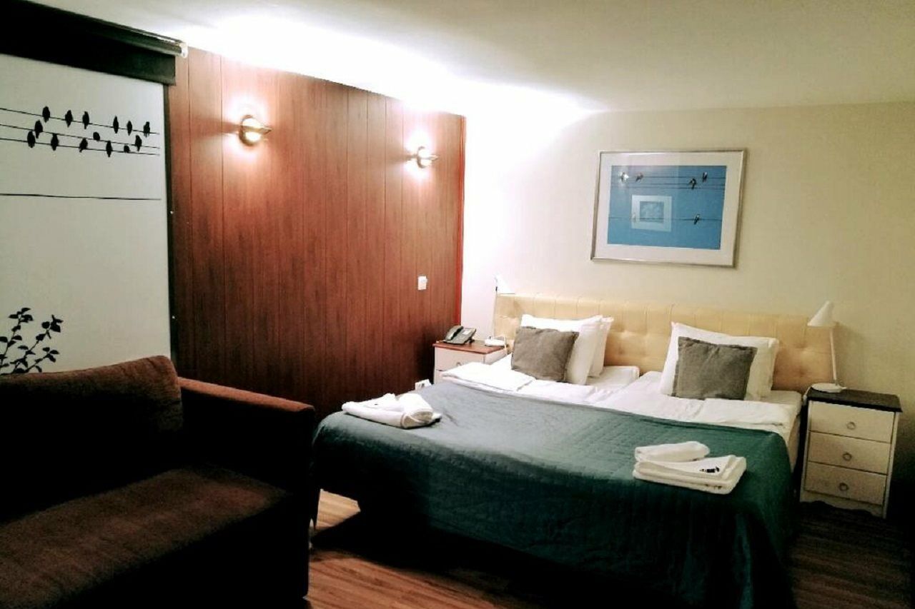 Hotel Midpoint Helsinki Extérieur photo